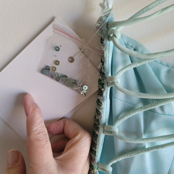 Mac Duggal, Sequined One Shoulder Flutter Sleeve Gown, Pistachio, Size 10,‎ NWT - Picture 12 of 14